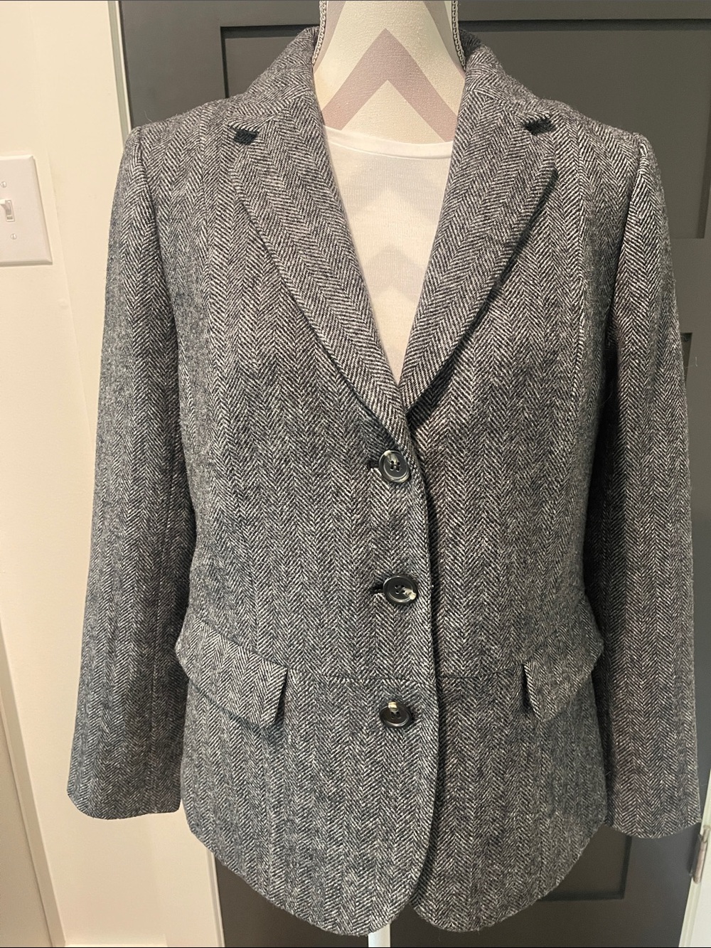 Talbots Herringbone Wool Aberdeen Shetland Blazer Size 12 - Picture 2 of 10